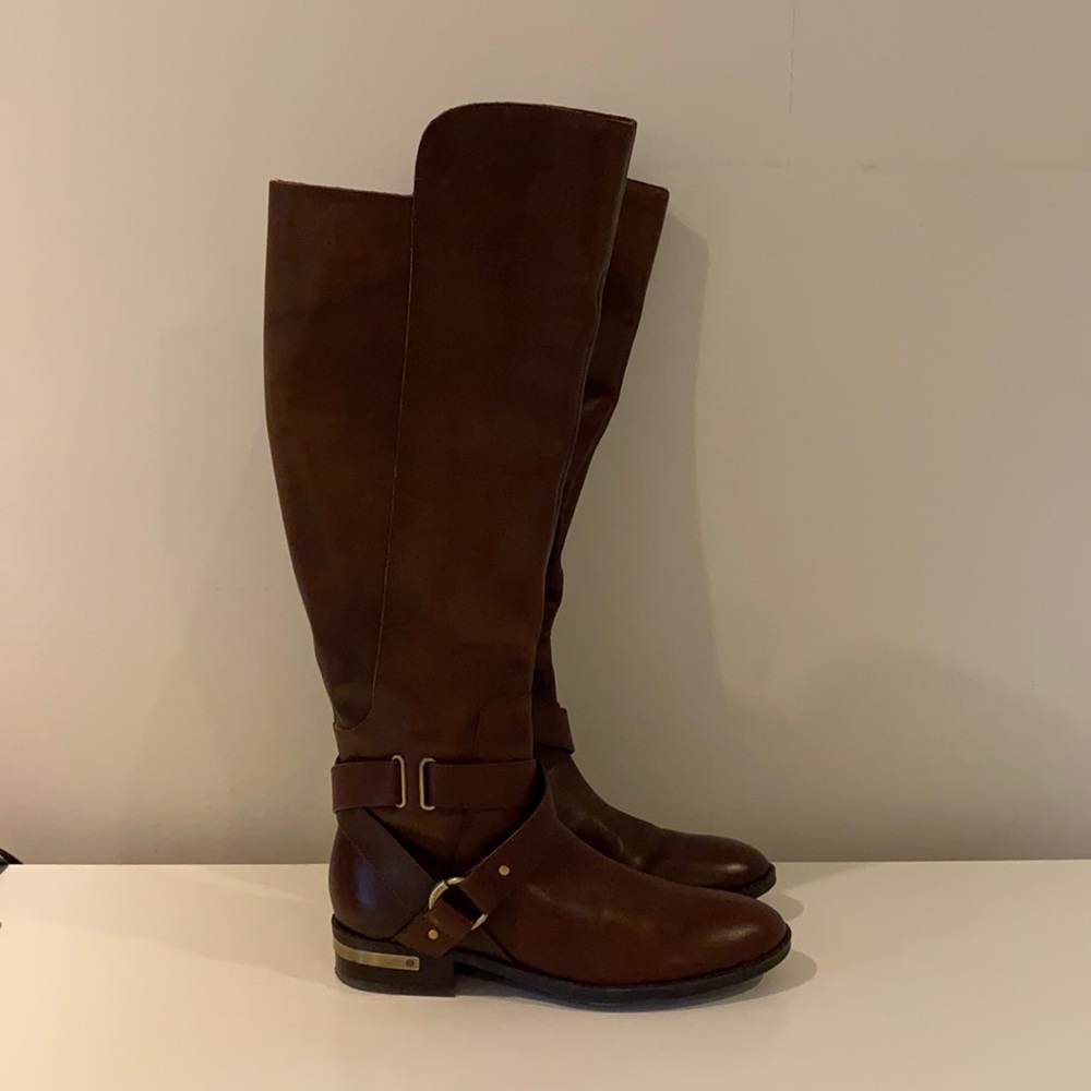 Vince Camuto women’s boots size 7.5.Style : Preshent . Colour :Brown.Wor…
